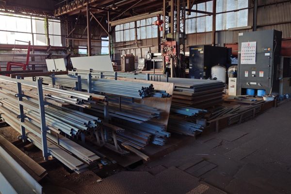 職人による作業風景